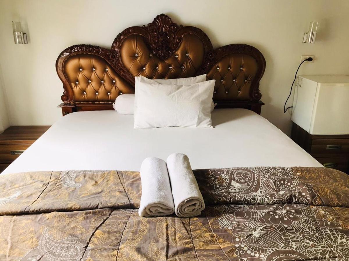 Thomas' Retreat Bukit Lawang Hotel Bilik gambar